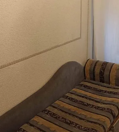 Kambario Nuoma Namelyje Botel Kaunas